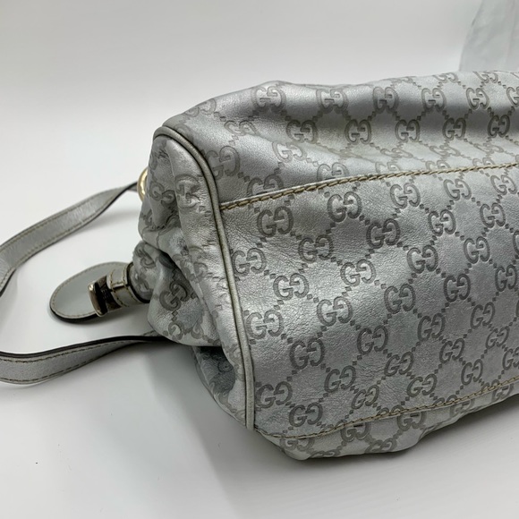 Auth Gucci Silver Gray Metallic Guccisima Leather Convertible Sukey Bowler Bag - Picture 5 of 16